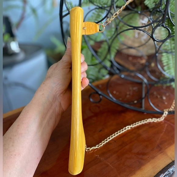 Louis Vuitton Pochette Crossbody W/Certificate of Authenticity - Picture 8 of 11